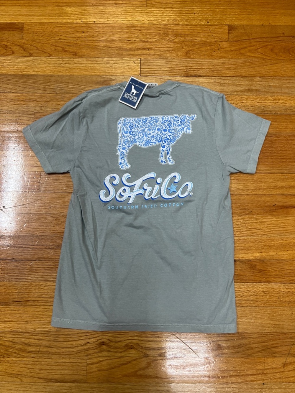 NWT Southern Fried Cotton Logo Pocket Tee in Sage Green